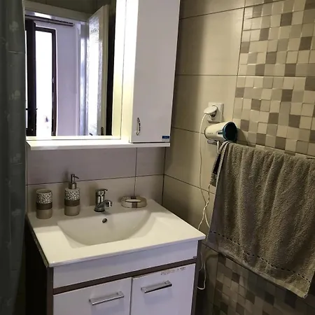 Apartment A&s